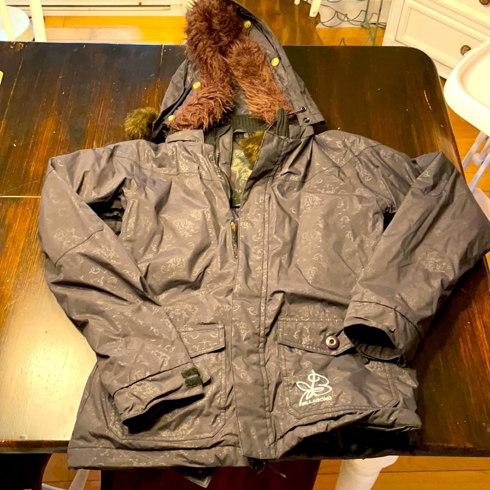 Billabong women’s snowboarding jacket